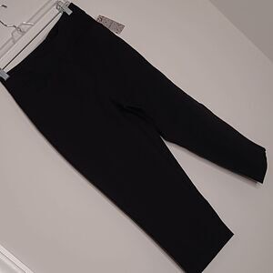 Jenna Rose sz M black cropped pants